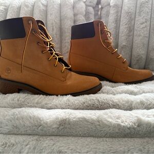 Timberland Tan and Brown Ankle Boots